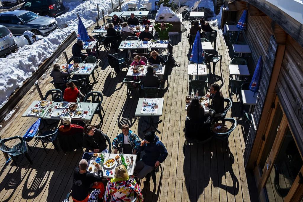 La Berangere Aparthotel Chamrousse Bagian luar foto