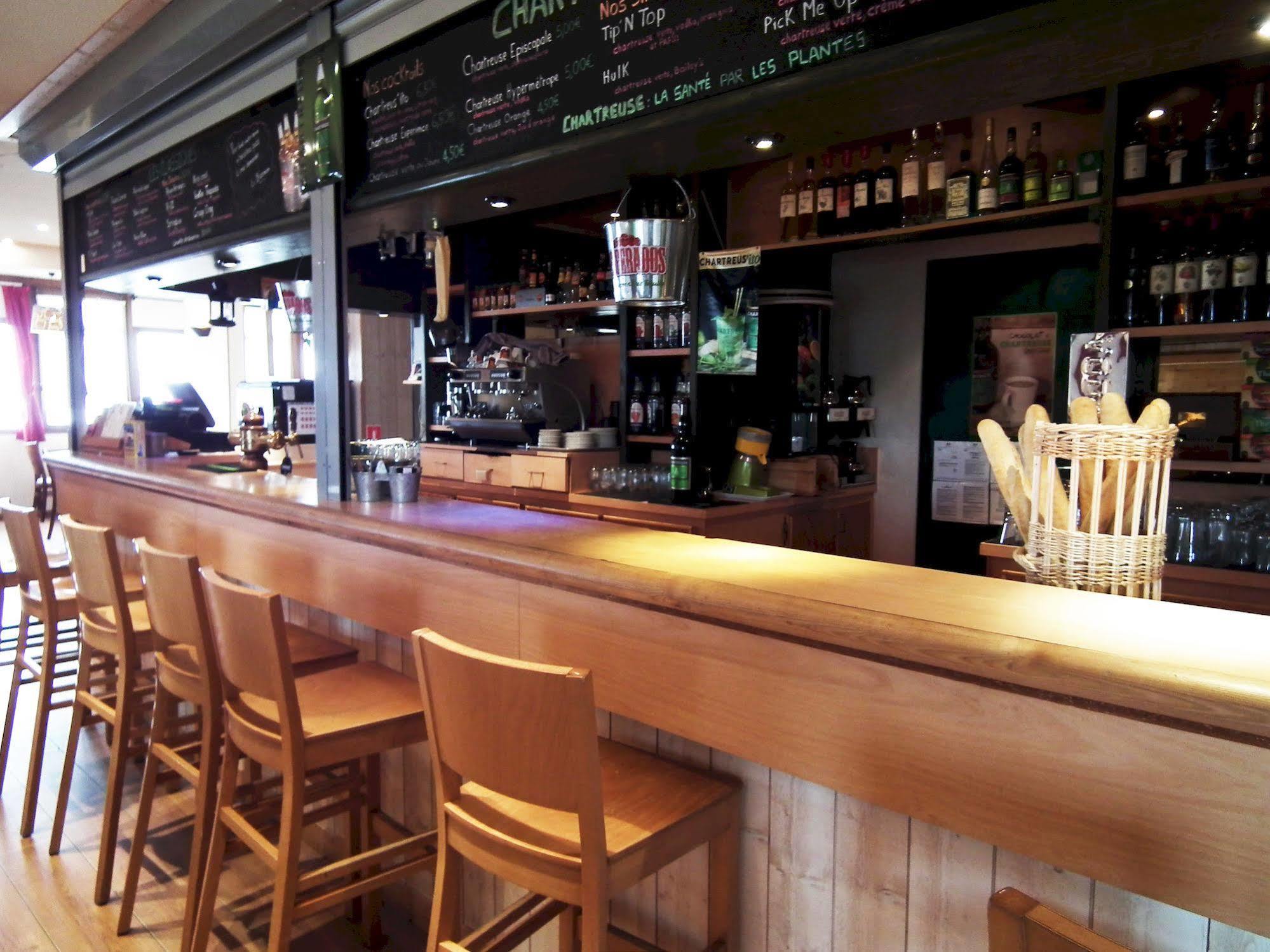 La Berangere Aparthotel Chamrousse Bagian luar foto